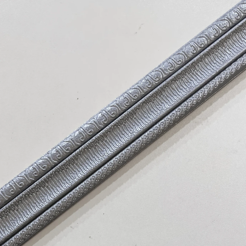 Самоклеючі 3D Рельєфні Плинтуси Silvery